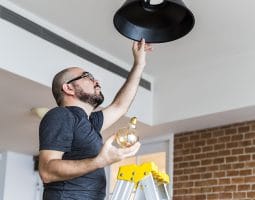 connecter une ampoule à Google home